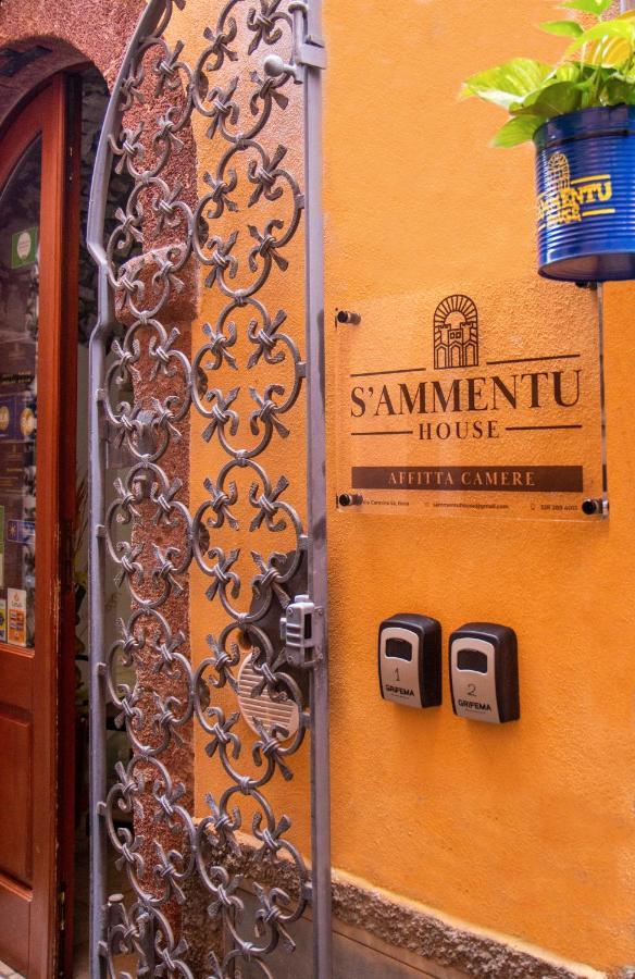 S'Ammentu House 호텔 보사 외부 사진